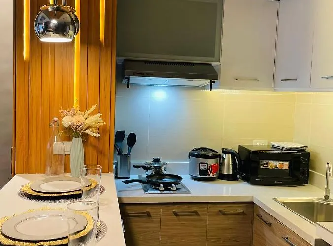 Krev's Haven Aparthotel *